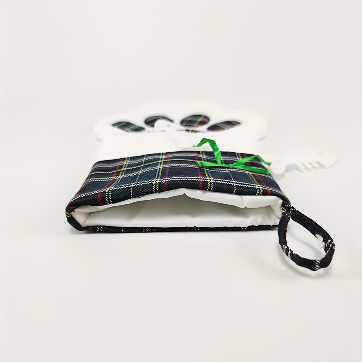 Plaid felt sock bag size reference