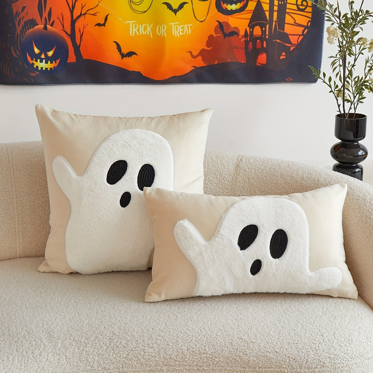 Ghost Pillow Cover - Halloween Throw Pillow Décor
