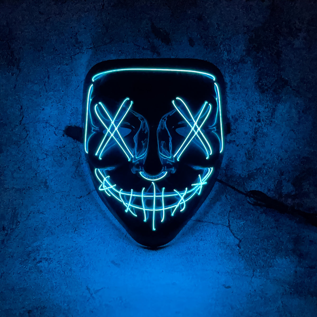 LED illuminated costume mask for parties