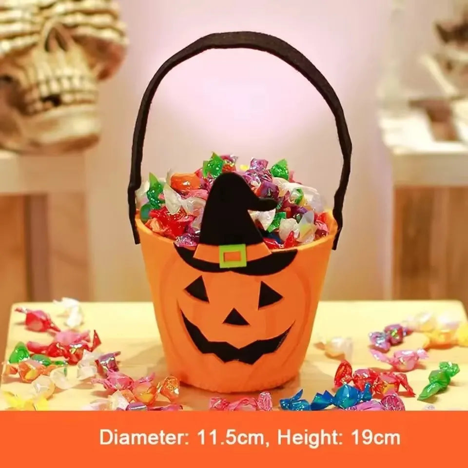 Close-up of the handle on the Halloween treat bag