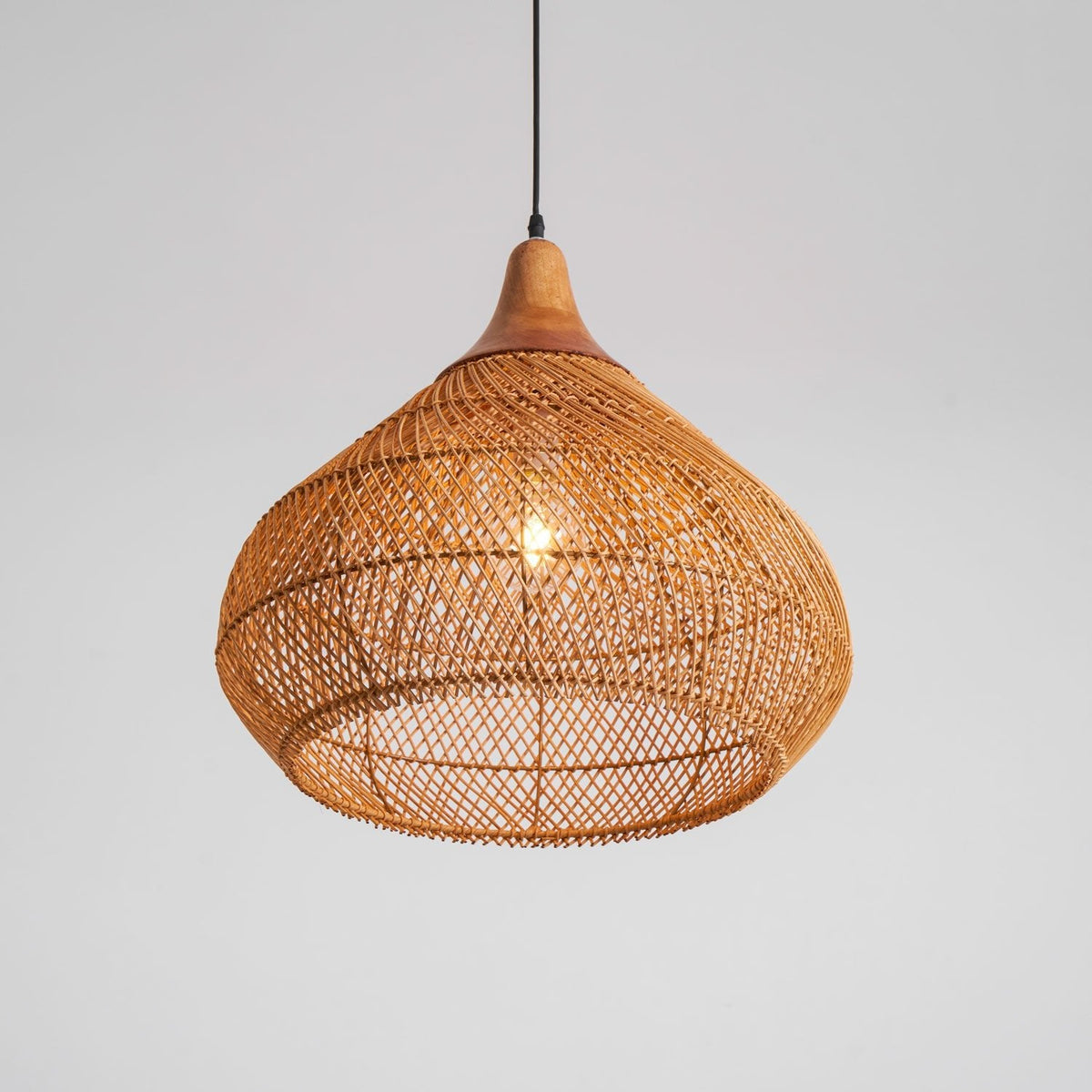 Rattan Pendant Light, Woven Braided Hanging Lamp for Kitchen Island, Dining Room, 10 Sizes