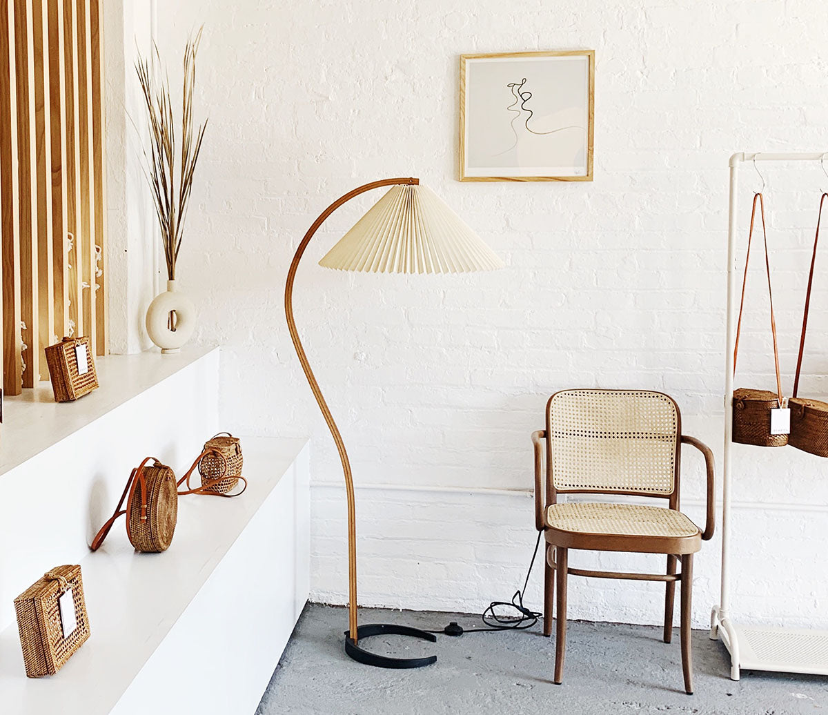 Floor Lamp for Living Room, Beech Wood Design, 59 Inch Tall, White, Beige or Coffee
