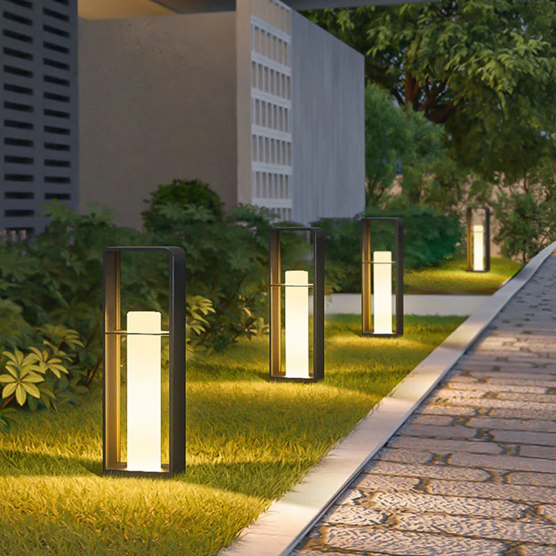 Sora Solar Outdoor Landscape Light, Aluminum, IP65 Waterproof, Garden & Patio
