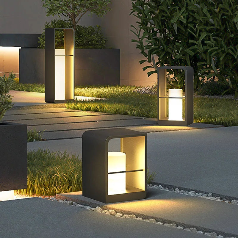 Sora Solar Outdoor Landscape Light, Aluminum, IP65 Waterproof, Garden & Patio