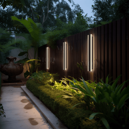 Strela Outdoor LED Wall Light – IP65 Waterproof, 3 Color Temperatures, Remote Dimming