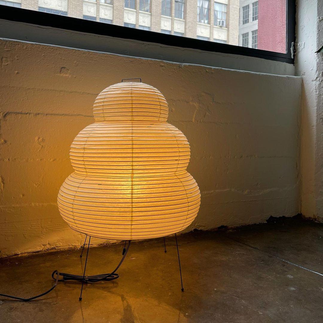 Kumo Lamps for Table, Japanese Lantern Table Lamps, White, 9 Sizes, Living Room & Bedside