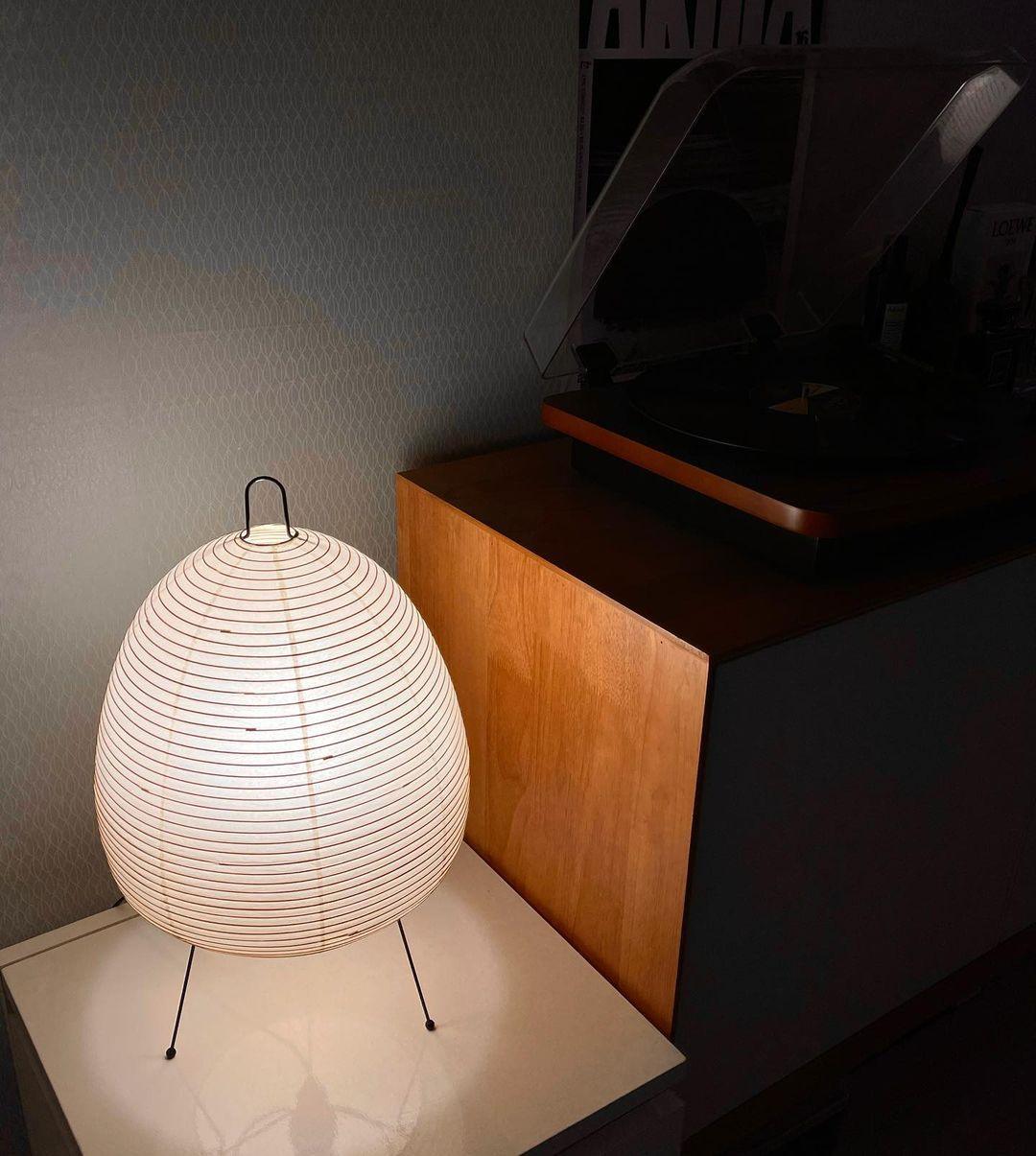 Kumo Lamps for Table, Japanese Lantern Table Lamps, White, 9 Sizes, Living Room & Bedside