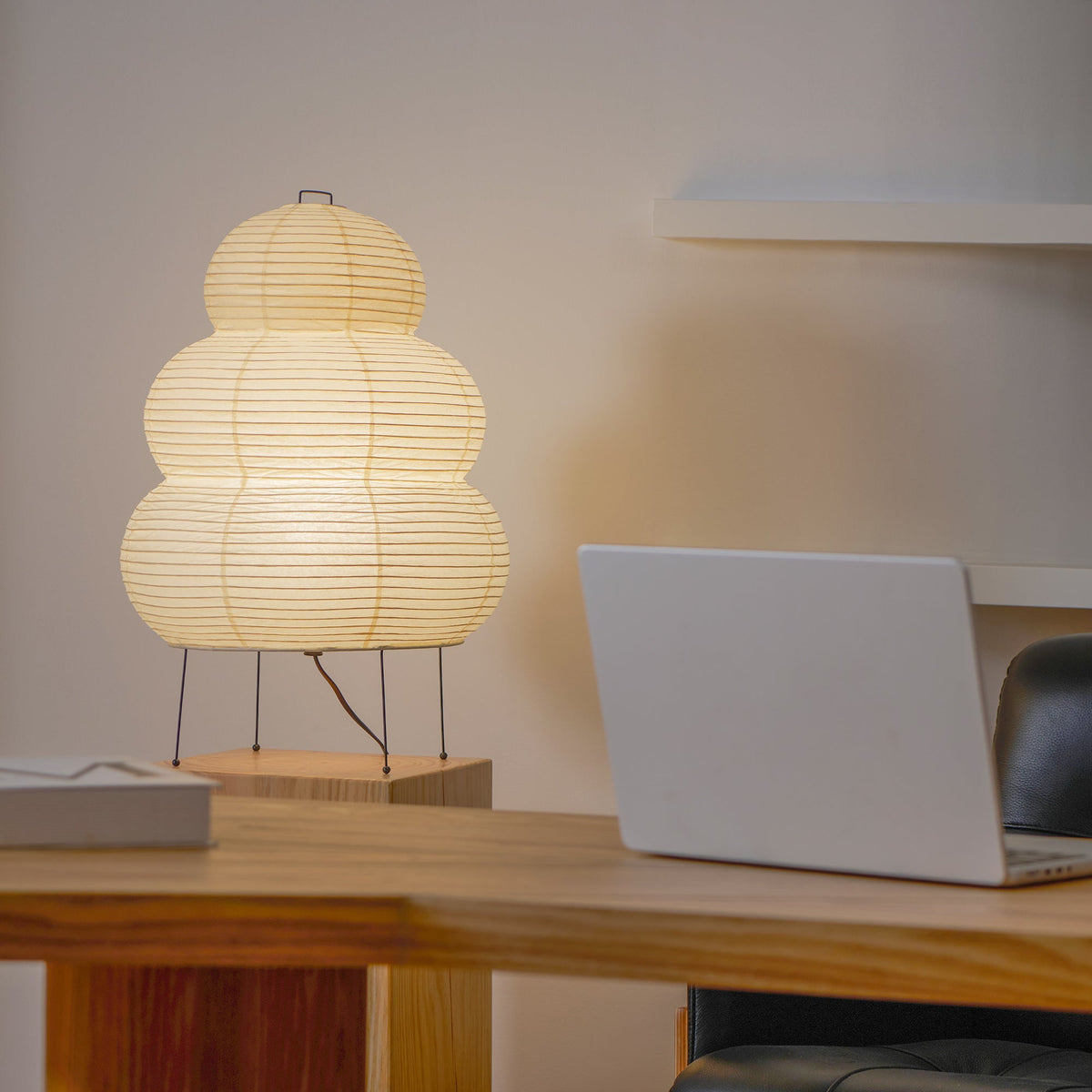 Kumo Lamps for Table, Japanese Lantern Table Lamps, White, 9 Sizes, Living Room & Bedside