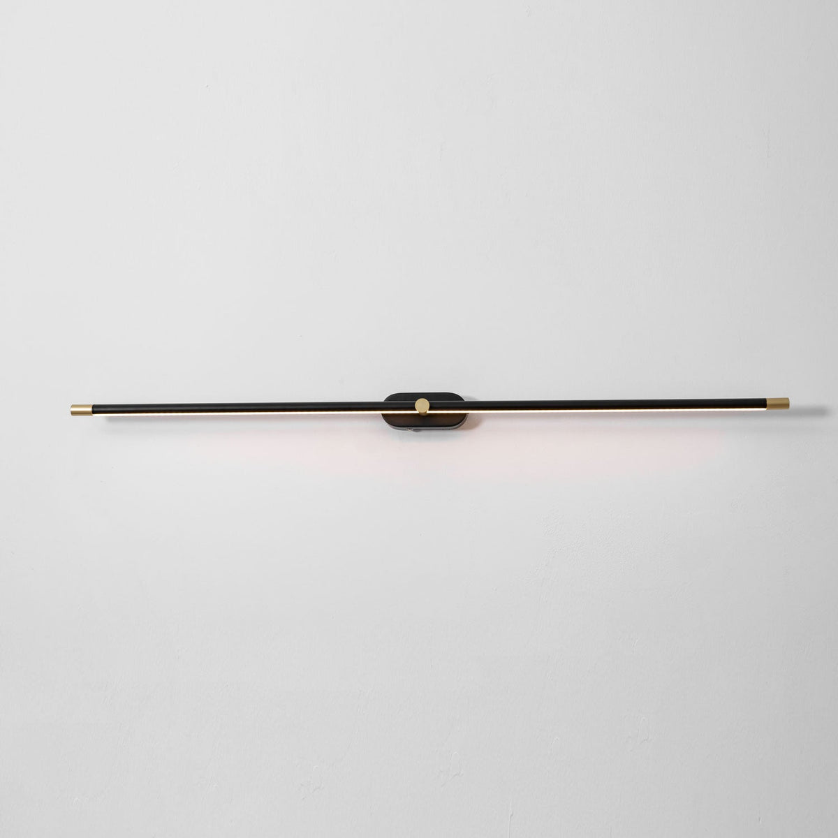 Eskil Sconces Wall Lights, Rechargeable Battery Operated Linear Wall Sconce, Remote, 3 Colors