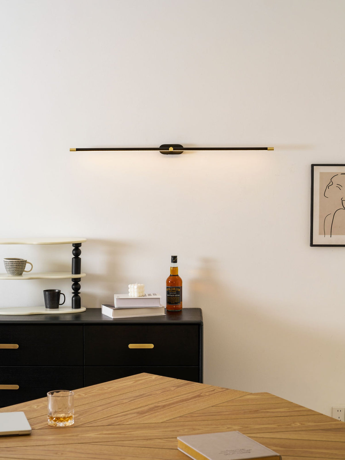 Eskil Sconces Wall Lights, Rechargeable Battery Operated Linear Wall Sconce, Remote, 3 Colors