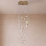 Alaric crystal chandelier with 36 stones, close-up