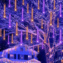 192 LED icicle string lights close-up