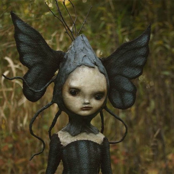 Witch sculpture Halloween decor figurine, product photo 7