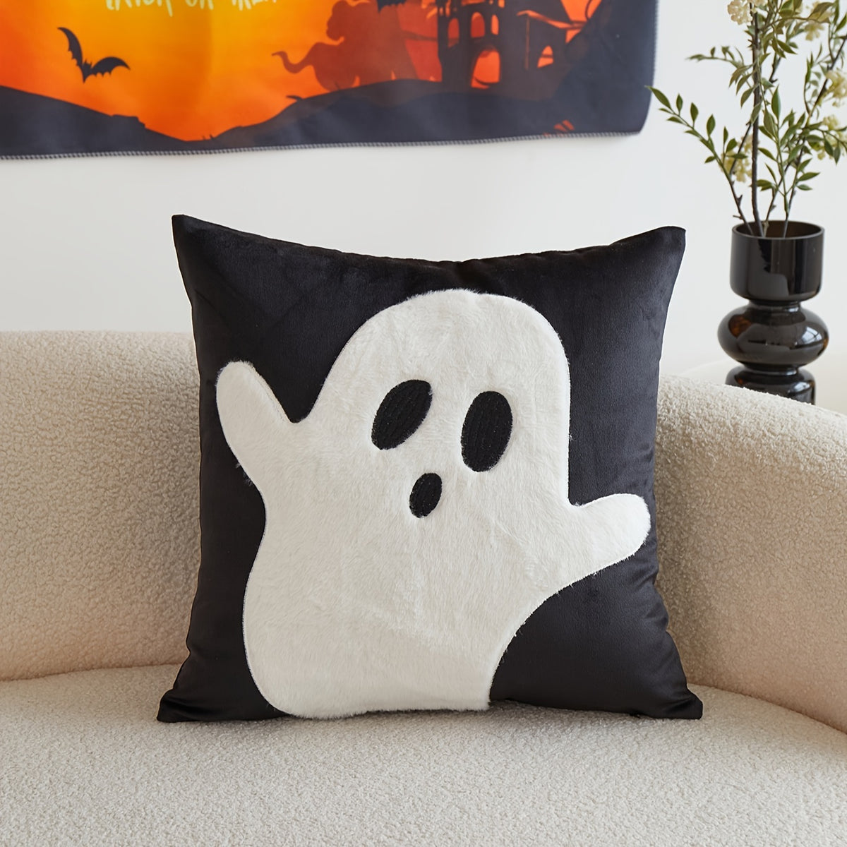 Ghost Pillow Cover - Halloween Throw Pillow Décor