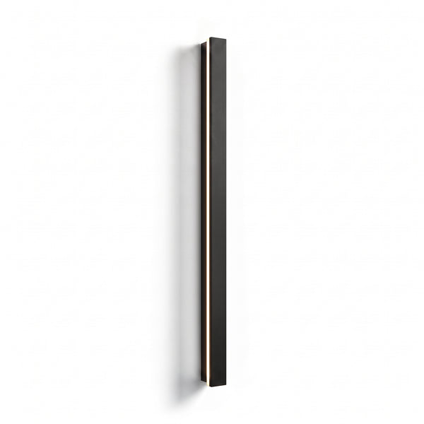 Marlow Modern Outdoor Wall Light, Linear LED, 3 Color Temperatures, Dimmable