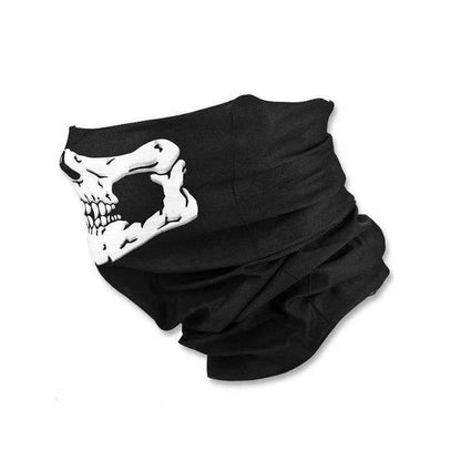 Costume set with robe, hood, skeleton gloves and scythe