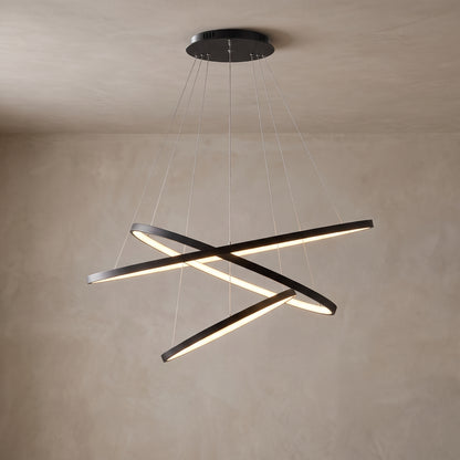 Ivette ring chandelier close-up in black ash with 3 rings