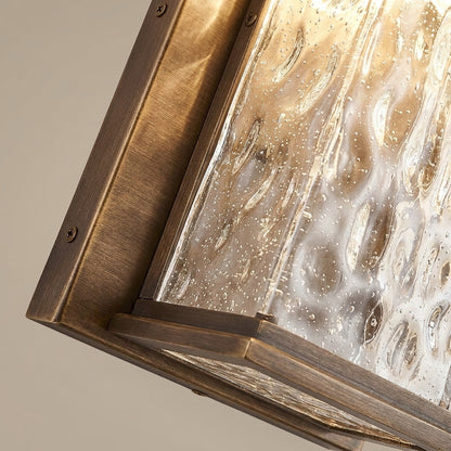 Shio - mounting detail