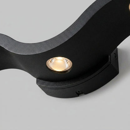 Undertow - mounting detail