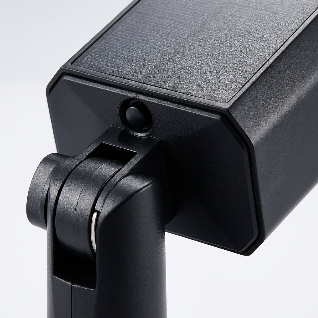 Vakt - solar panel and hinge detail